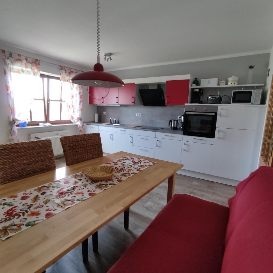 Ferienwohnung Adelhardt Eckersdorf 外观 照片